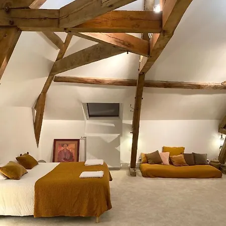 Guest house La Doucelle Culture Et Bien-etre Lignieres-Orgeres