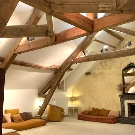 La Doucelle Culture Et Bien-etre Guest house