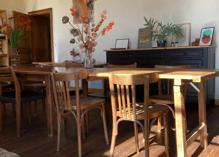 La Doucelle Culture Et Bien-etre Guest house